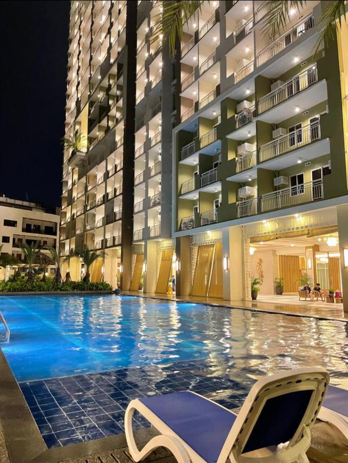 The Celandine By Dmci Homes Caloocan Exterior photo