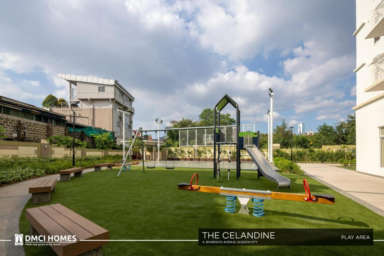 The Celandine By Dmci Homes Caloocan Exterior photo