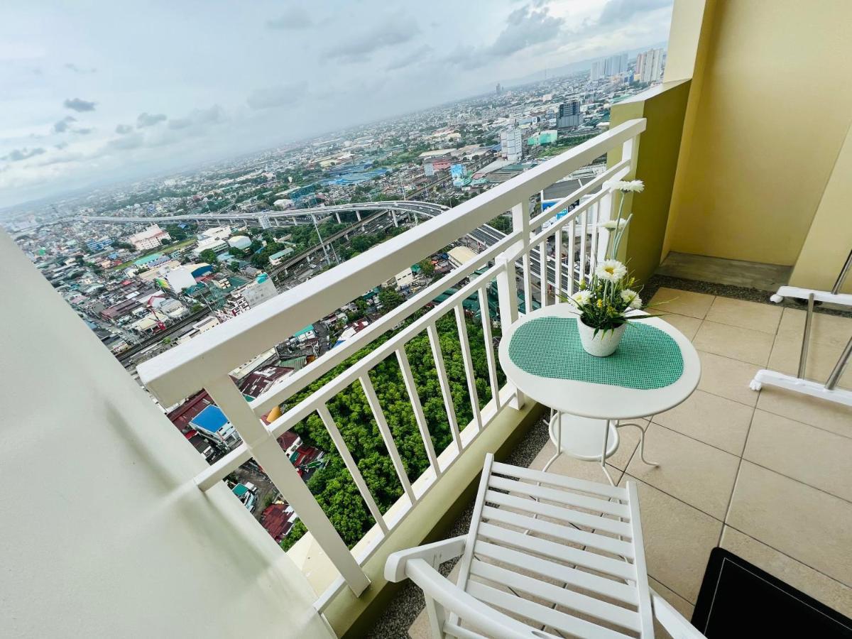The Celandine By Dmci Homes Caloocan Exterior photo